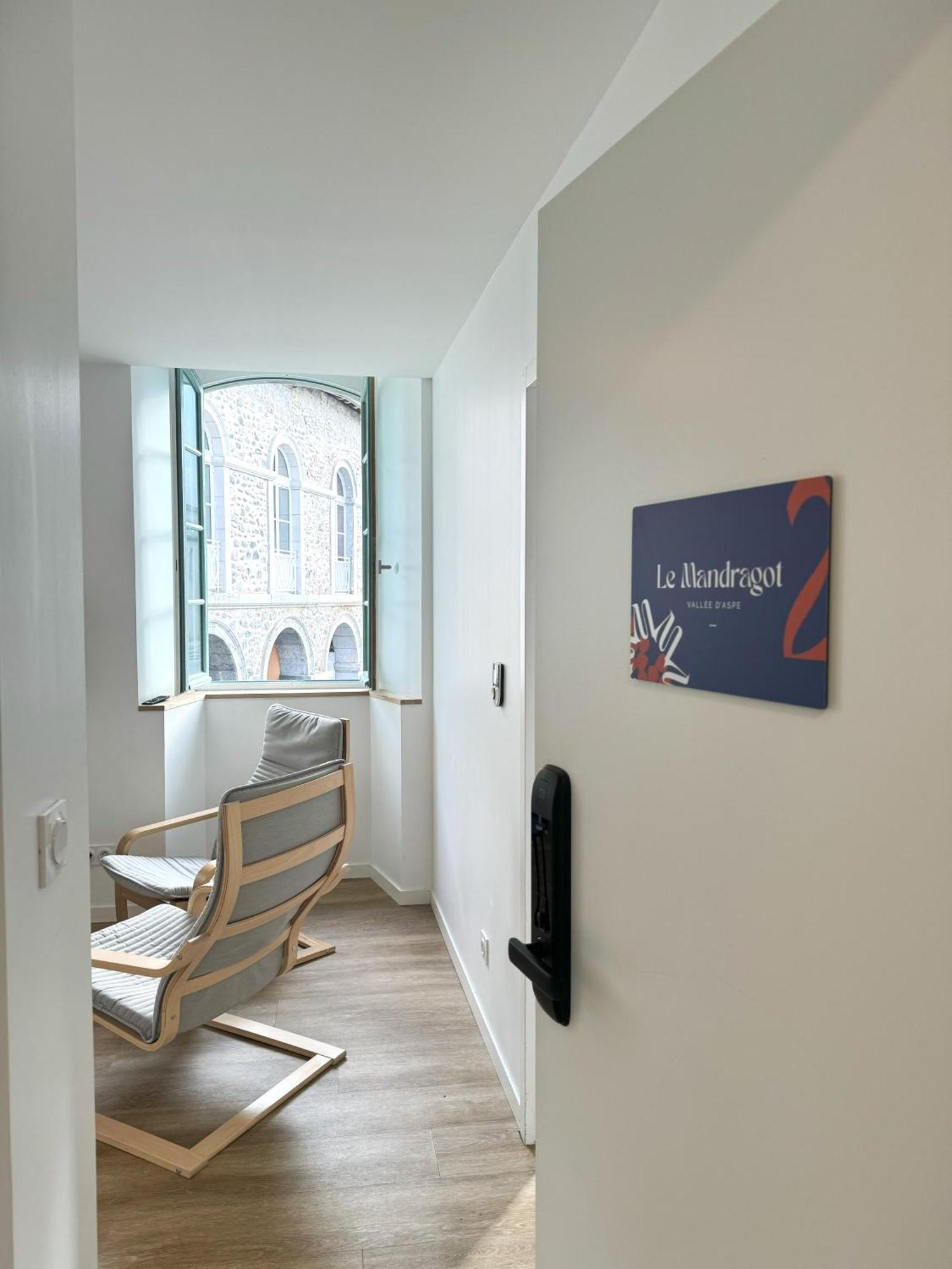 Aparthotel Le Mandragot Bedous Esterno foto